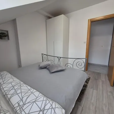 Fragola * Спліт