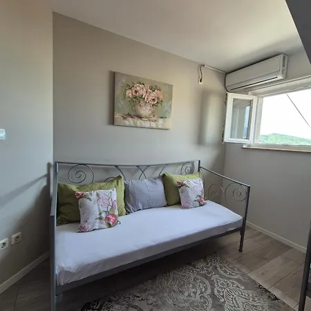 Apartment Fragola